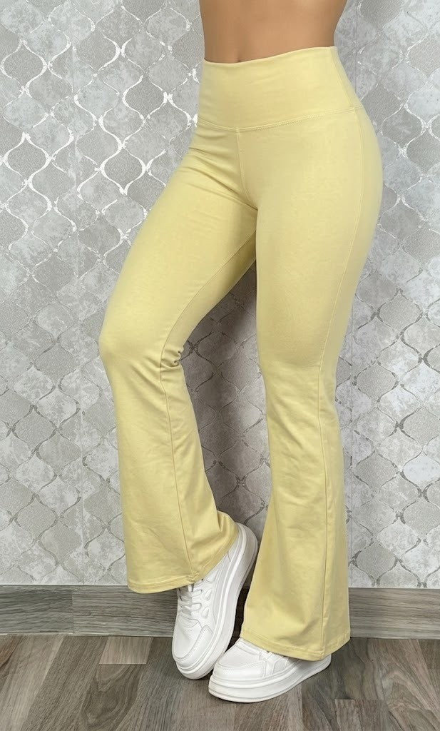 PANTALON BOTA CAMPANA✨ ¡ESTILO RETRO QUE ESTILIZA TU FIGURA!