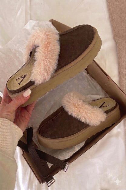 SUECOS UGG 💙 EL LUJO DE CAMINAR ENTRE NUBES ☁️✨(Ultimas unidades)