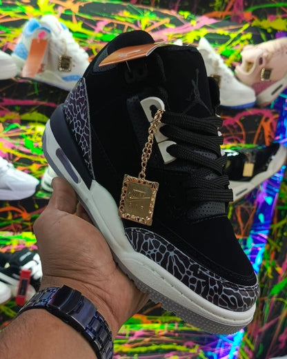 AIR JORDAN 3 NEAPOLITAN -EVOLUCIONA TU LOOK ⚡