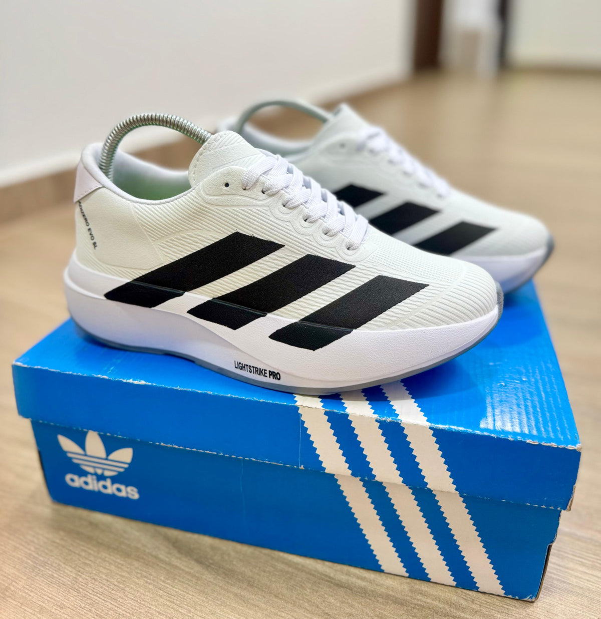 ADIZERO caballero ¡DESATA TU VELOCIDAD SIN LÍMITES! ⚡