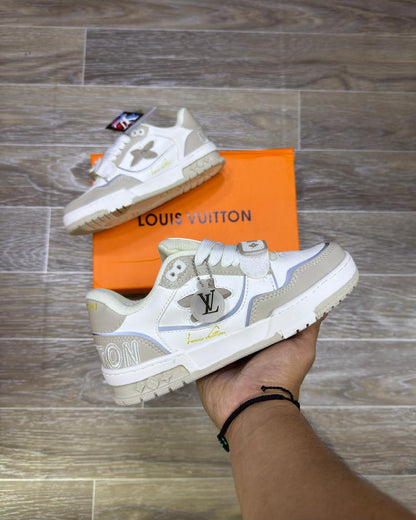 Sneakers Signature LV: El Lujo del Streetwear en Tus Pies ⚡