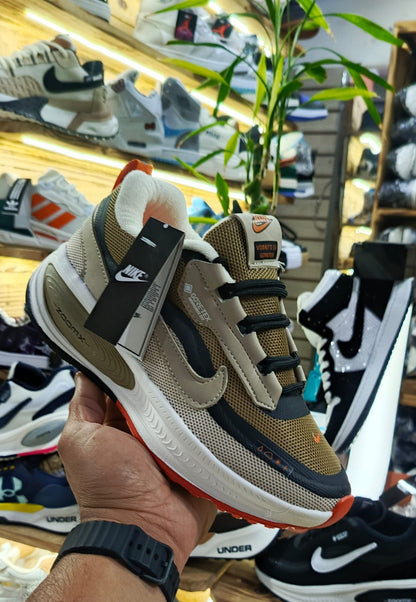 NIKE ZOOM X MÁXIMA ENERGÍA. VELOCIDAD SIN LÍMITES.⚡