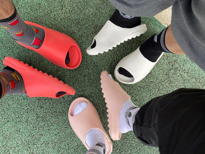 Sandalias  ADIDAS YEEZY SLIDE™🔥(Contra Marcadas)