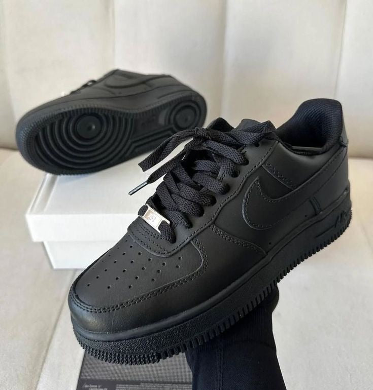 Nike Air Force 1 ⚡ DOMINA EL ESTILO URBANO(Calidad 1.1)