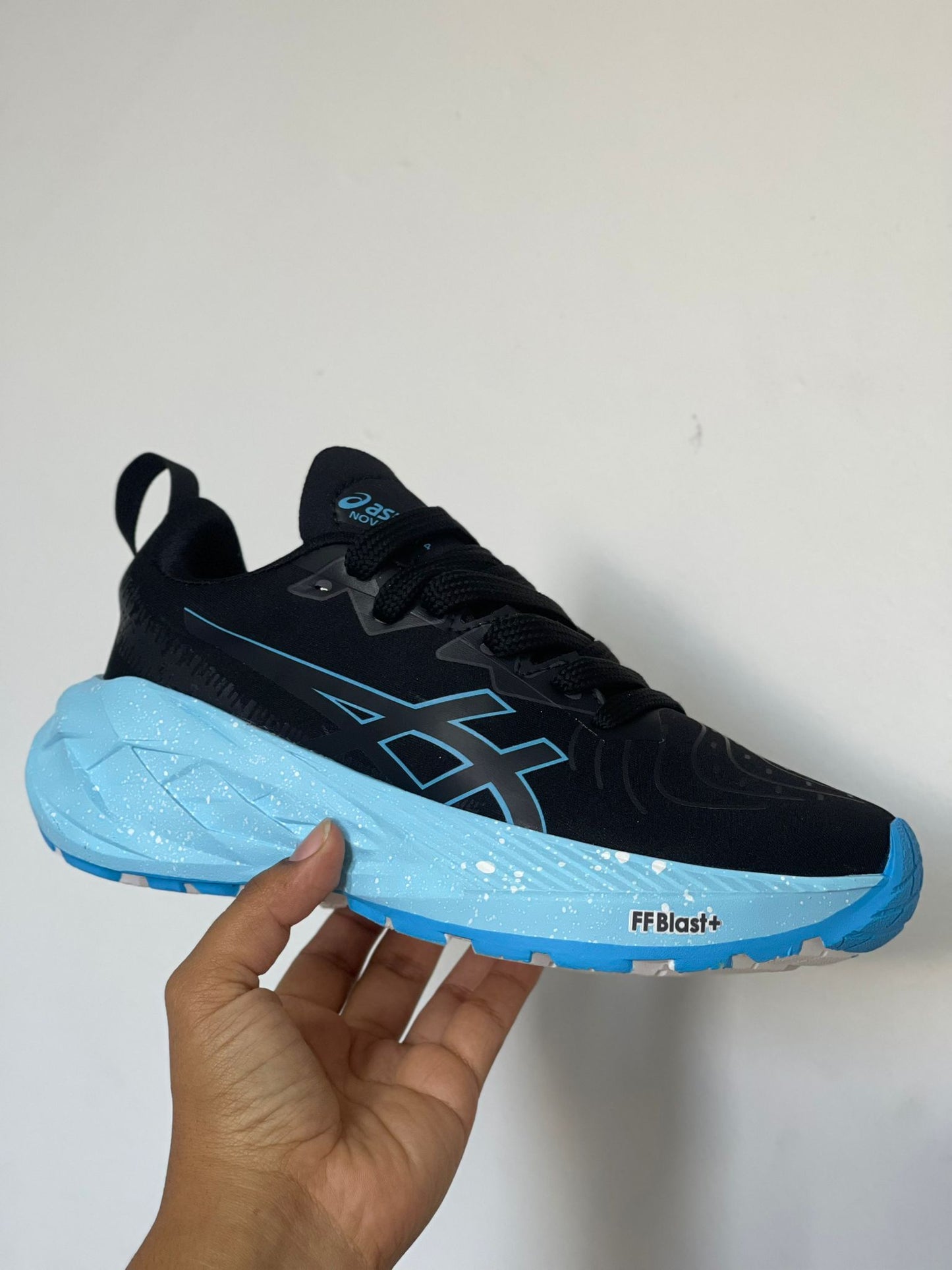 ASICS NOVABLAST 4🔥(Running)