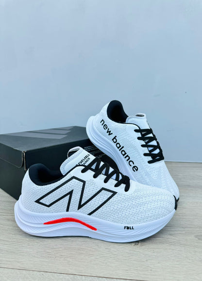 NEW BALANCE FUELCELL V2🔥(Running)